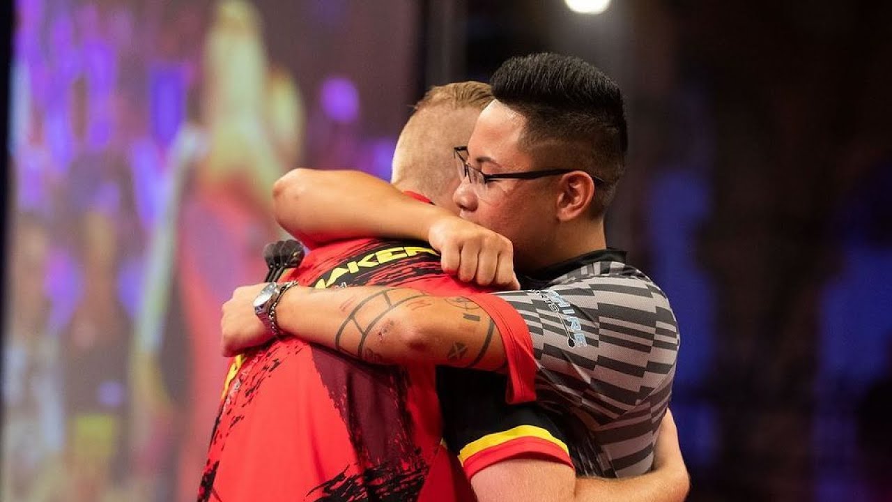 Rowby-John Rodriguez vs Dimitri Van den Bergh | Round 2 | World Matchplay 2022