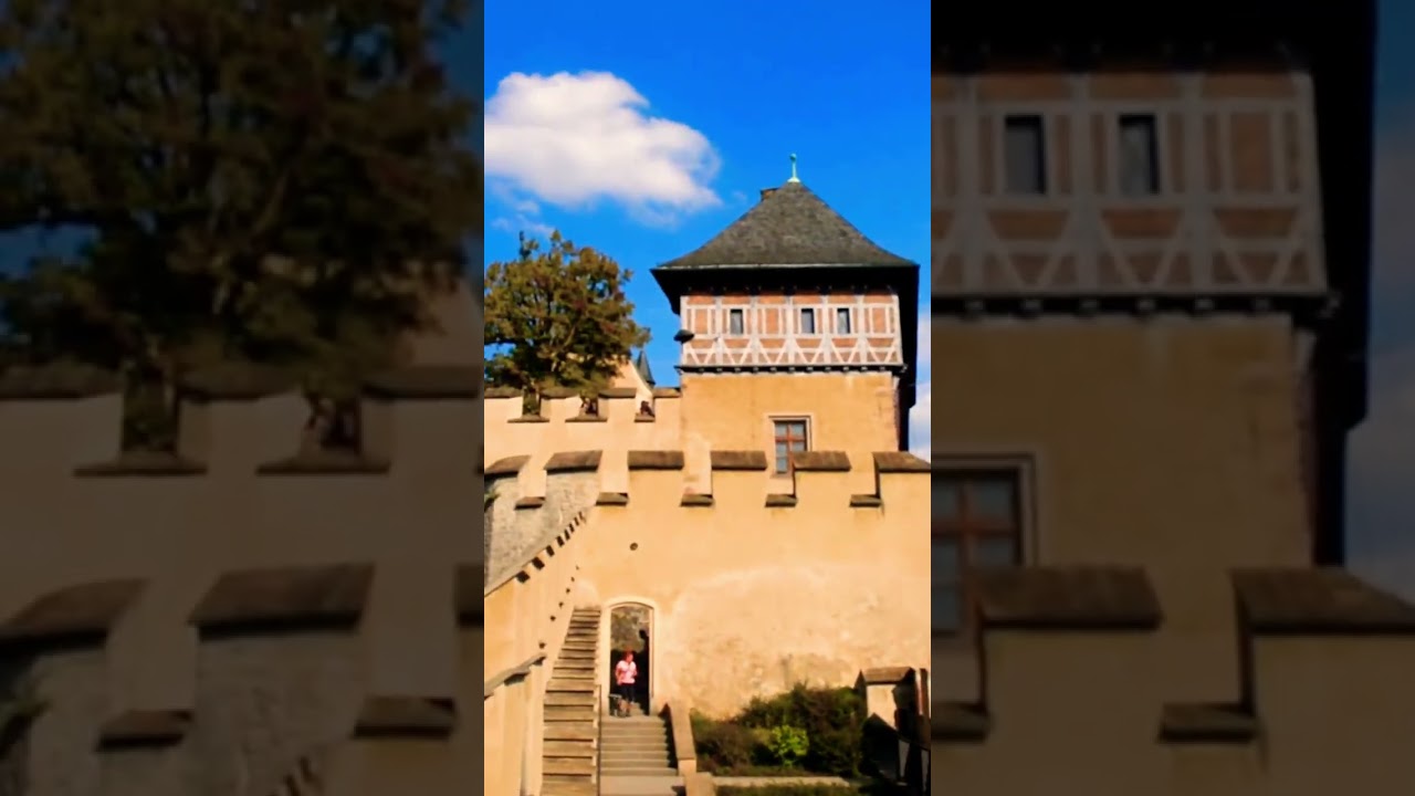 Karl&scaron;tejn one of the most beautiful castles of Czechia, is very close to Prague! #karlstejn #travel