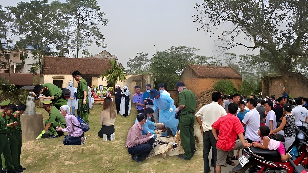 Được Báo Mộng Trưởng Thôn Cho Đào Sau Vườn Ngôi Nhà Hoang Giữa Làng Phát Hiện Sự Thật Ki.nh Ho.àng