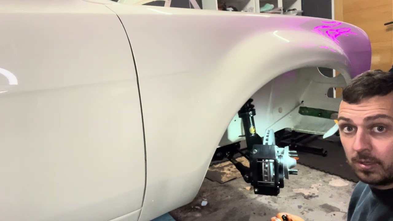 EP5:- Gartrac Pedal box install, AN3 Brake line build. Mk1 Escort rebuild & restoration