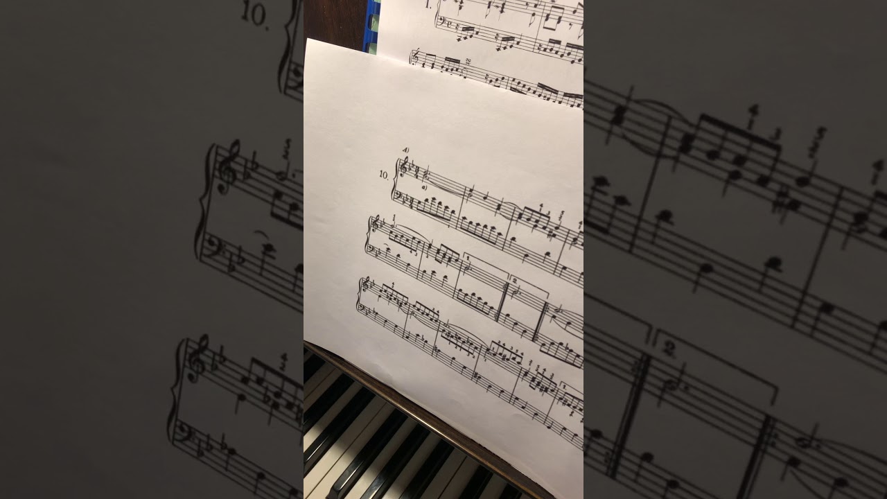Фрагмент урока online. Bach Kleine Präludium 10 g moll aus Zwölf Kleine Präludien