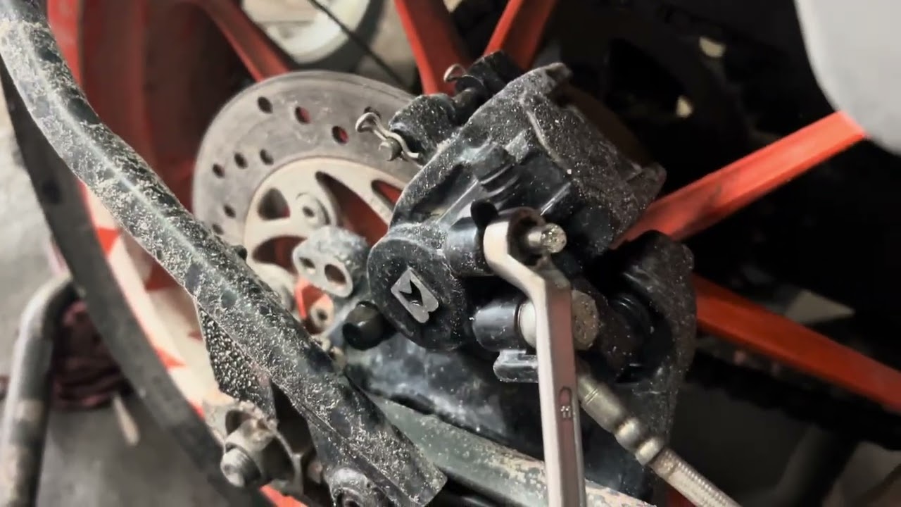  * KTM Duke 200: Brake Pump Repair | How to Fix Brake Pump at Home * KTM Duke 200  Brake Pump Kaise