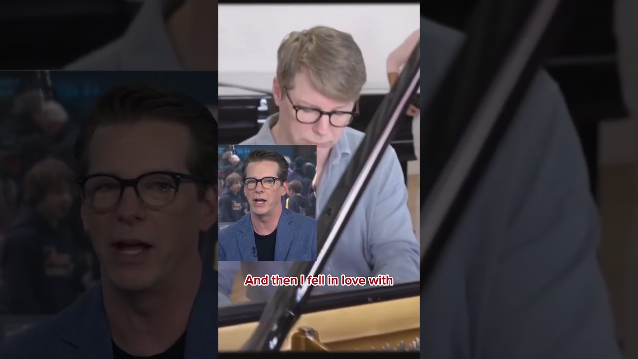 #SeanHayes is a trained #classical #pianist