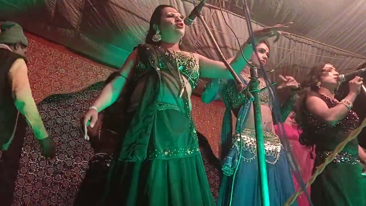 Ramayan Yadav nach program jila Panchayat sadasya deoriya mujra performance=aankh se chhalka aansu