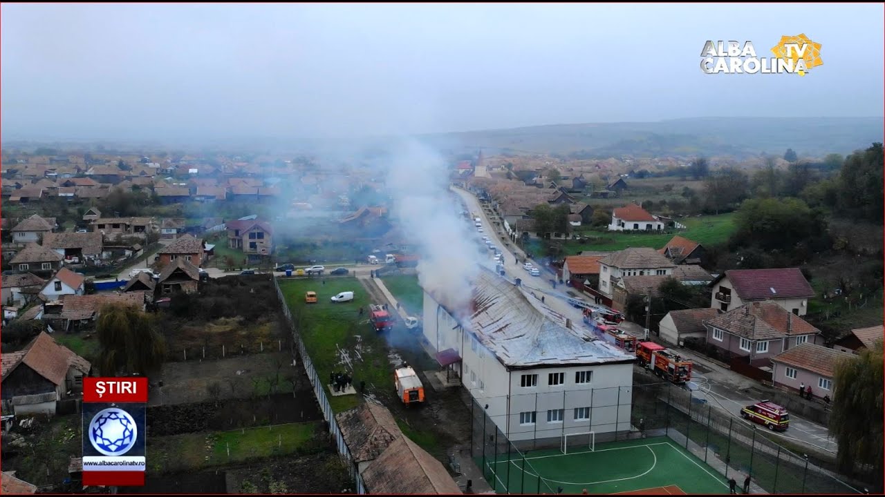A luat foc școala, cu copiii înăuntru