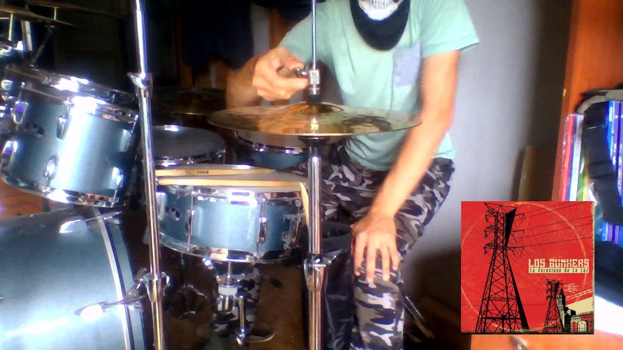 bailando solo de los bunkers (cover en bateria)