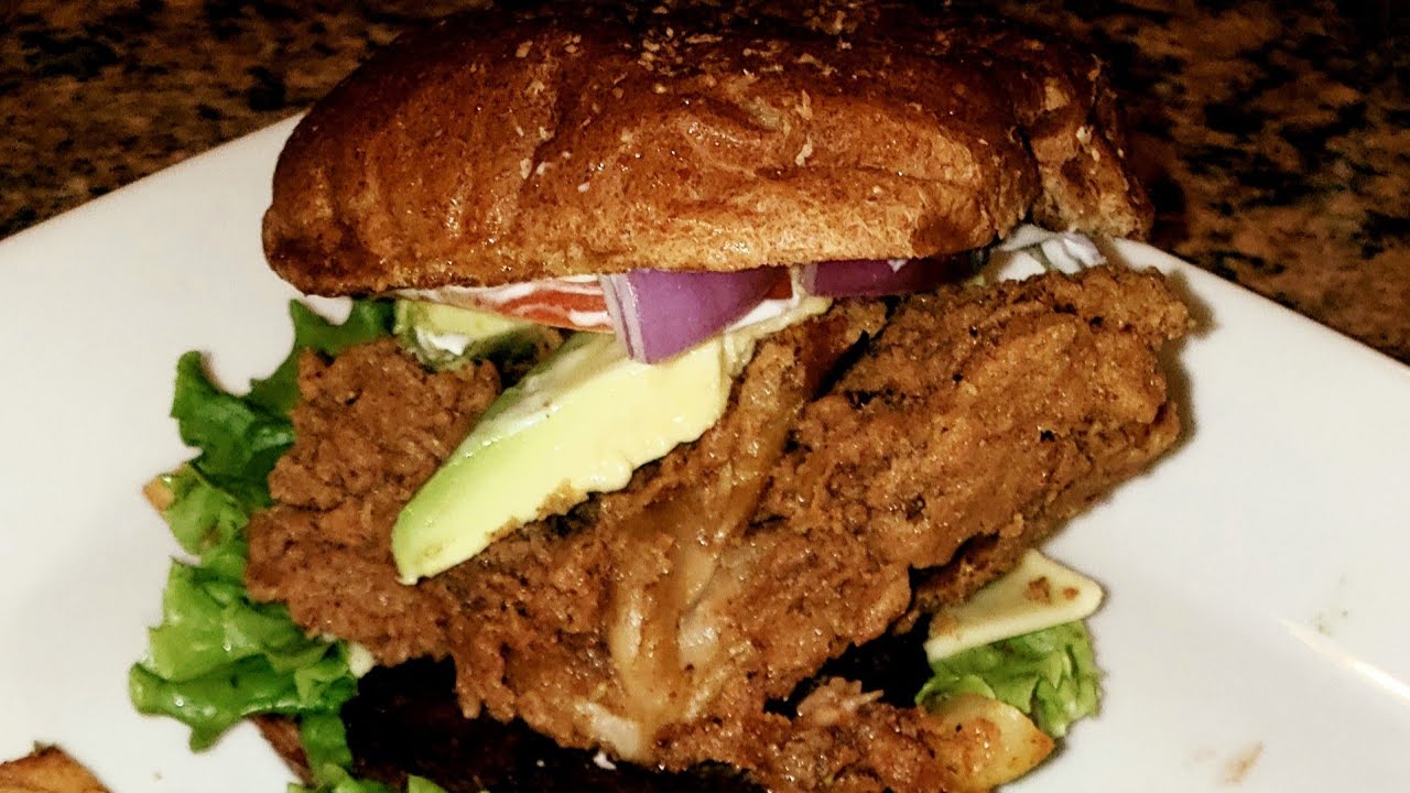 Клубный сэндвич с жареными вешенками