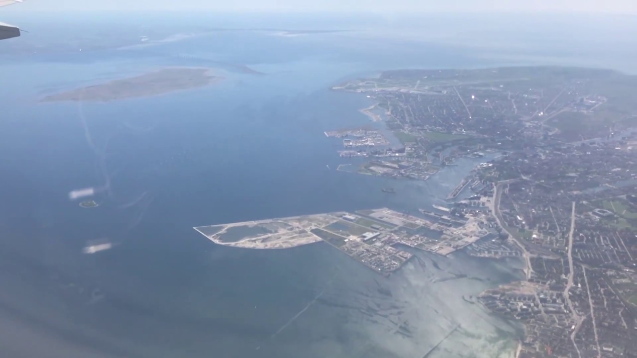 Copenhagen, Denmark - Landing at Copenhagen Kastrup Airport (2018)