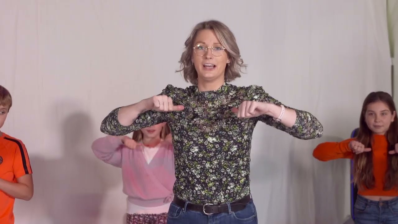 Dansinstructie basisschool De Plataan, Velsen-Noord - Schoollied.com