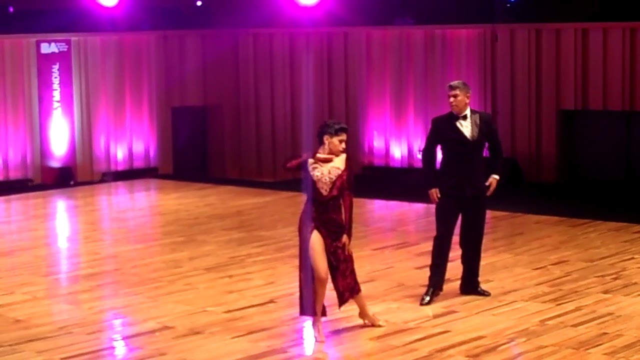 De Floreo - Ramoon Angel Diaz y Yamila Diaz Outeda