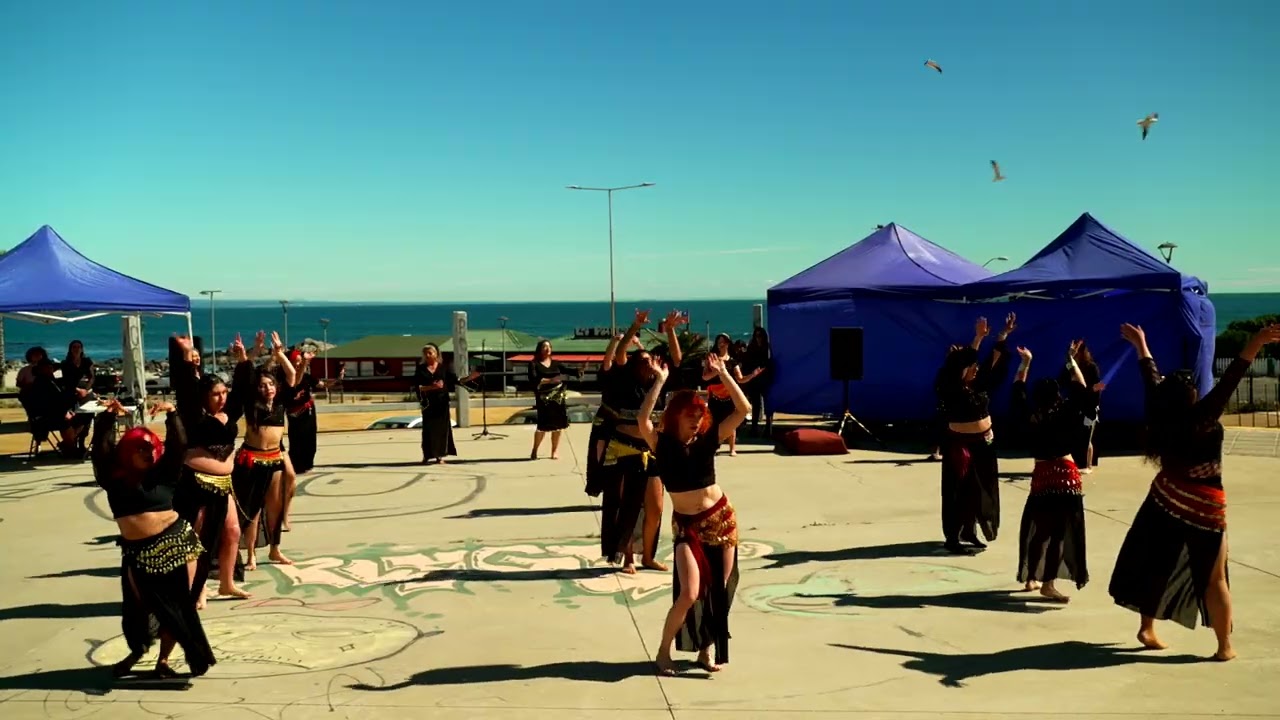 Apertura Gala Alumnas Danza Árabe 2025 Taller Municipal Comuna de El Tabo. Tema: 