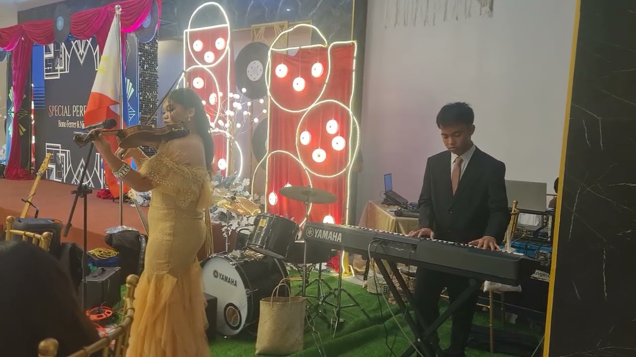 Old HollyWood Theme Prom Reception Performance