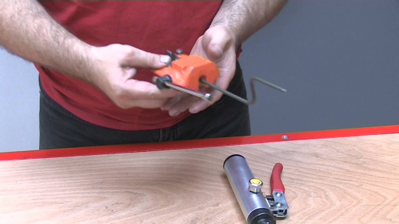 Anwendungsvideo Universal-Bördelgerät-Satz KS Tools 122.1260