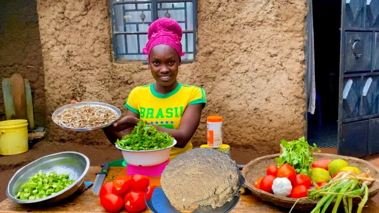 Beautiful Rainy Evening🌧️Cooking African Cassava Ugali Served With Traditional Jute Leaves And Okra 