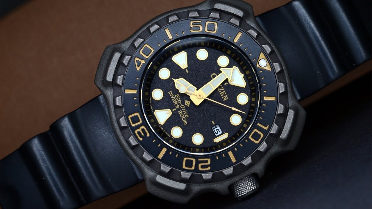 Citizen BN0220 under the microscope