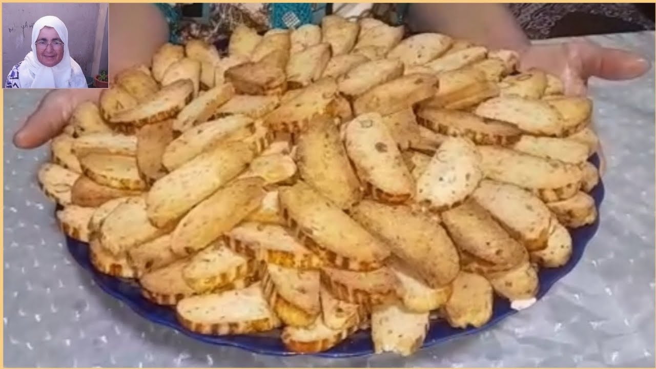 MI SUEGRA HACE GALLETAS TRADICIONALES PARA TODOS LOS VECINOS! MÁS DE 200 GALLETAS FAKKAS