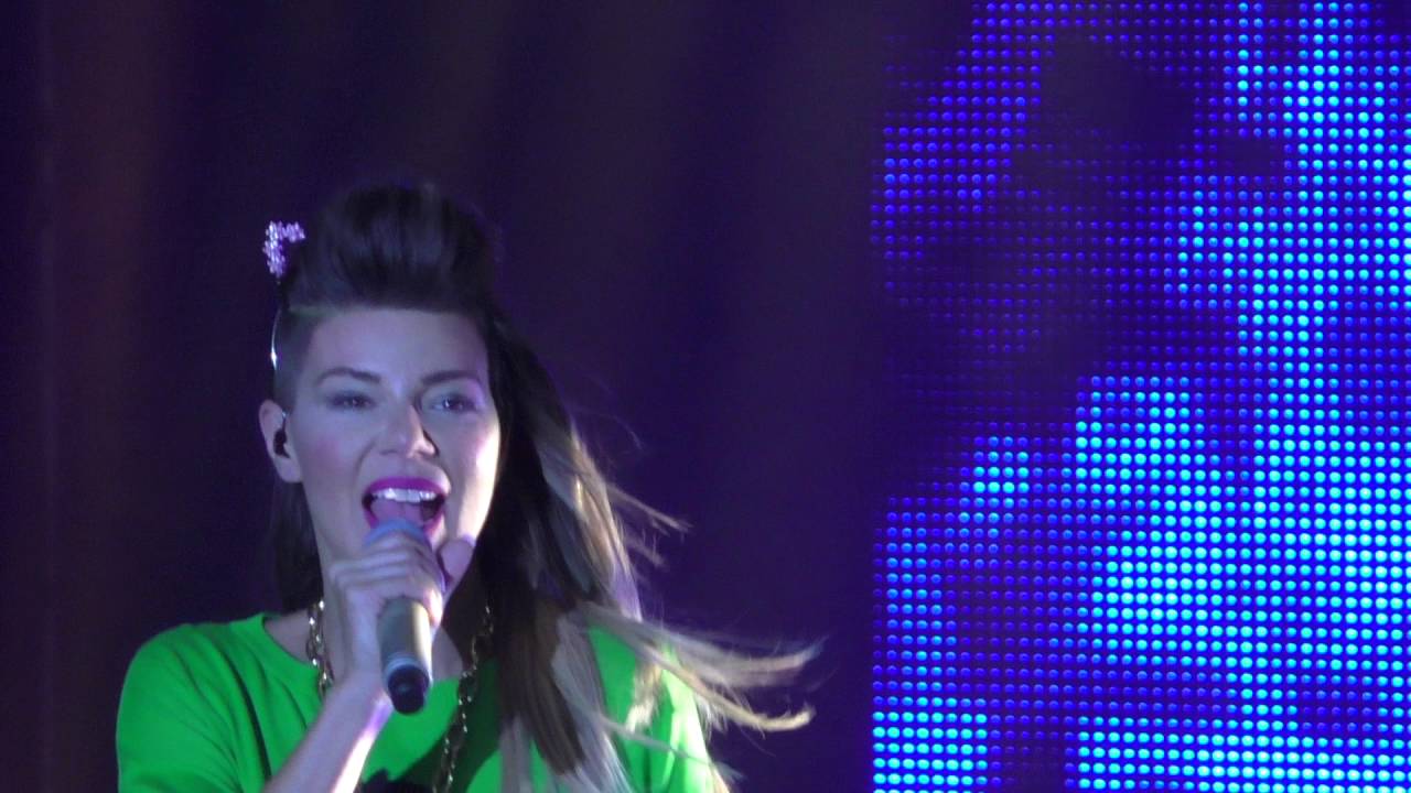 Edyta Górniak - Impossible/Jak Najdalej - Hala Urania - Olsztyn 22.04.2016