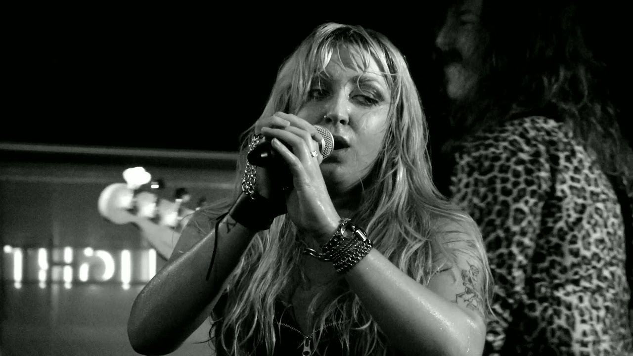 Blood Star - Cold Moon (Live @ Aces High Saloon, 11/3/2021)