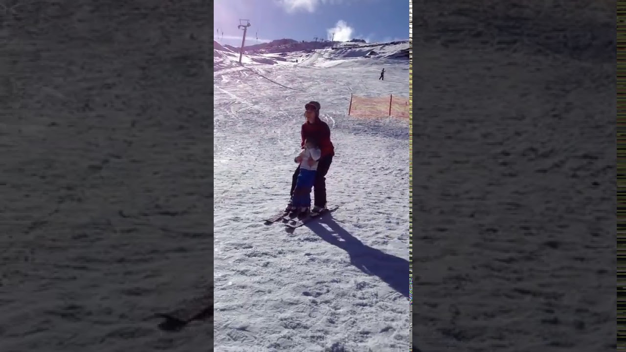 Narciarz - akrobata, rozwalił szybę xD