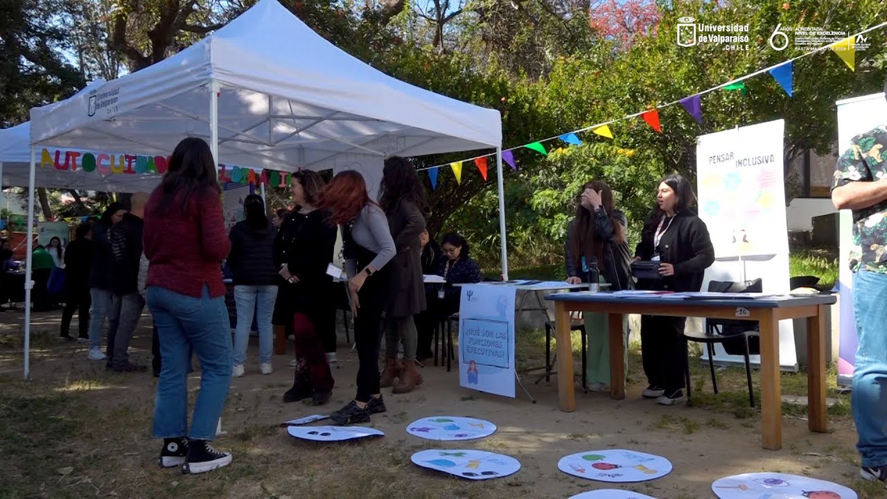 Escuela de Psicología realiza 1° Feria de Salud Mental
