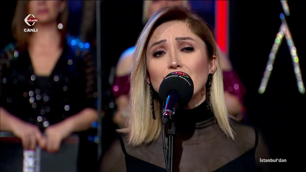 ÇİĞDEM YARKIN / YILLARCA BANA YARI FÜSUNKAR OLAN EŞTİN