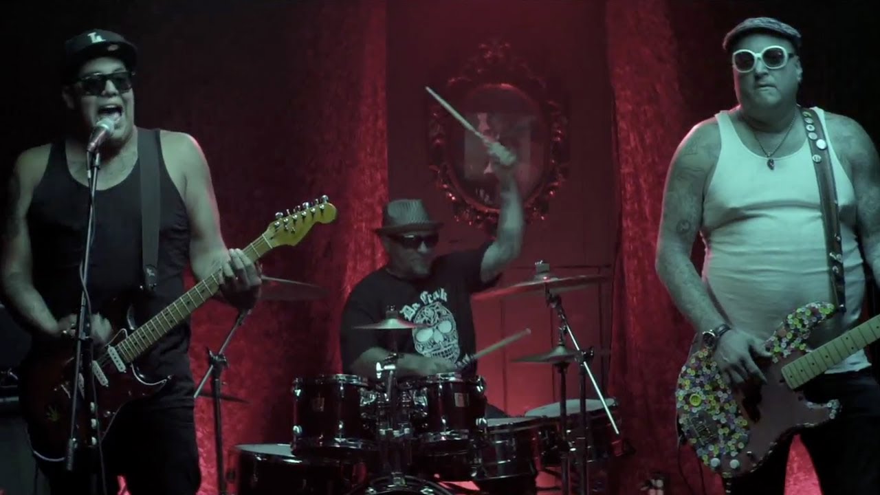 Sublime With Rome: Take It Or Leave It [OFFICIAL VIDEO]