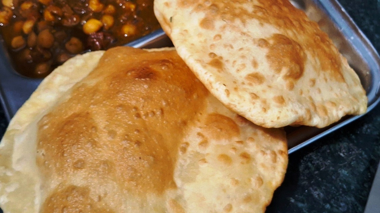 Chole bhature recipe🔥🔥 || किसी को यकीन ही नहीं हुआ इतना आसान है बज़्ज़ार वाले छोले भठूरे