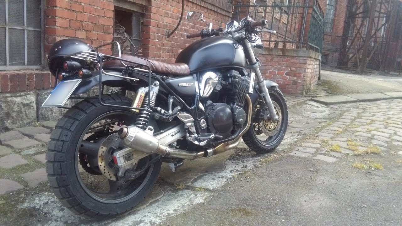 Přestavba Suzuki 750 GSX Inazuma (1999) na scrambler