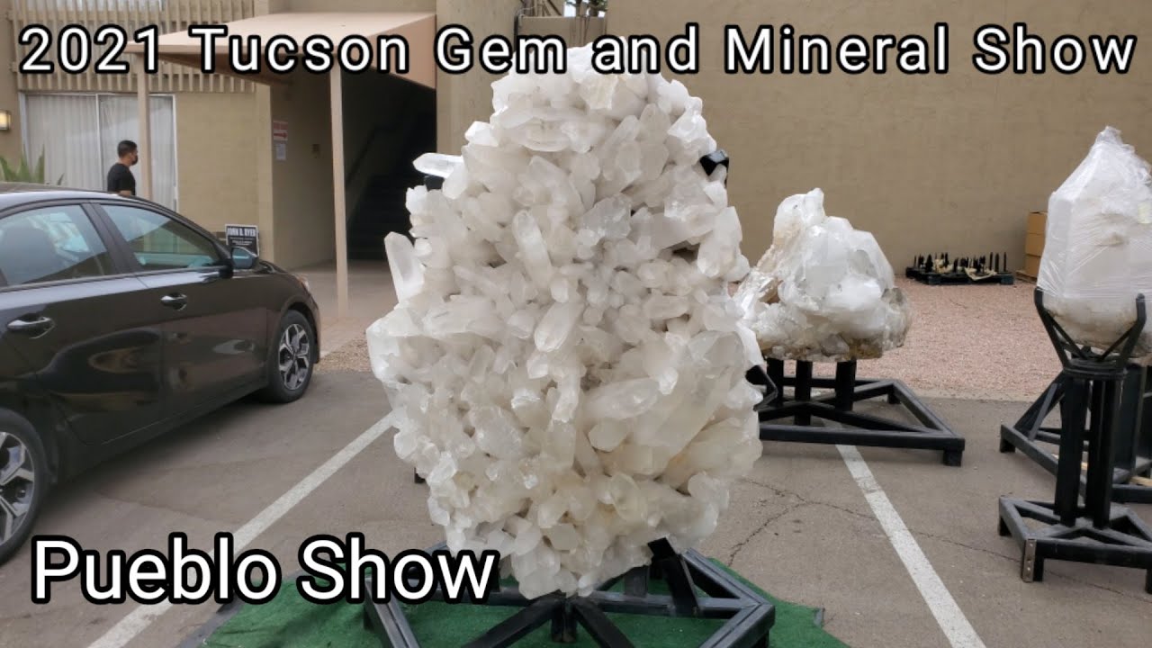 Tucson Gem & Mineral Show 2021 #GIANTCRYSTALS #GEMS #CRYSTALS #GEMSTONES