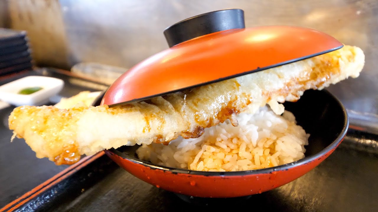イカつい天丼が出てくる常連殺到うどんそば屋がハンパない丨Tempura and Udon Restaurant : Japanese style