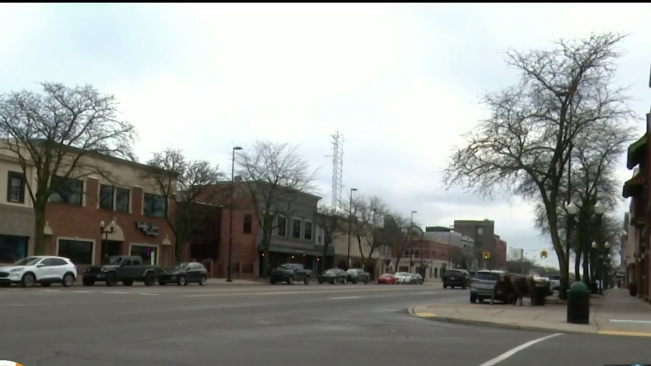 Tourist in your town- Wyandotte on Live in the D