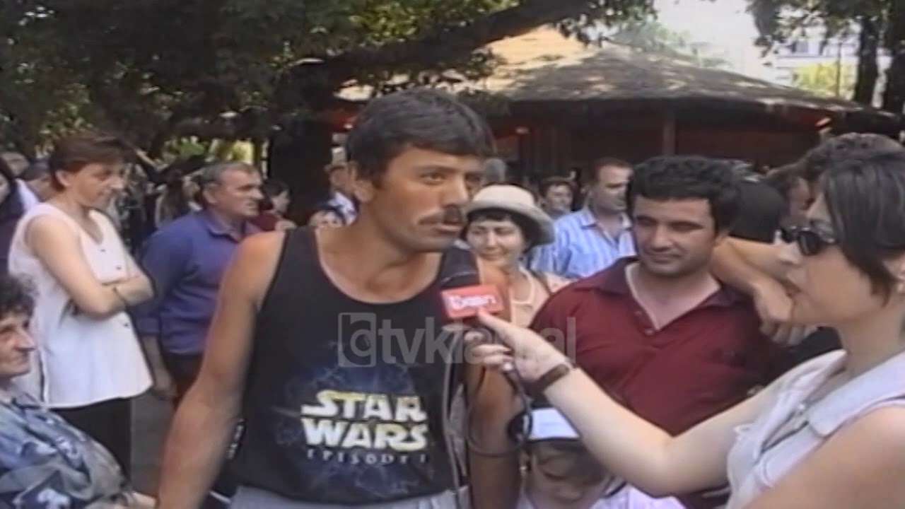 Festa e 1 Qershorit, Meta e Rama inagurojne lodrat tek rruga e Elbasanit - (1 Qershor 2001)