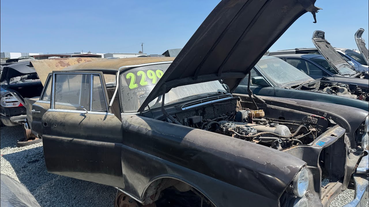 1964 Mercedes-Benz W111 at Junkyard 