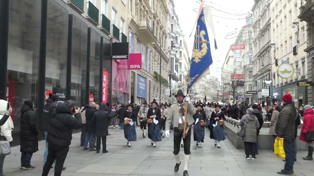 Tirolermesse 2025, Wien, Blasmusik Obertilliach, von der Staatsoper zum Stephansdom II