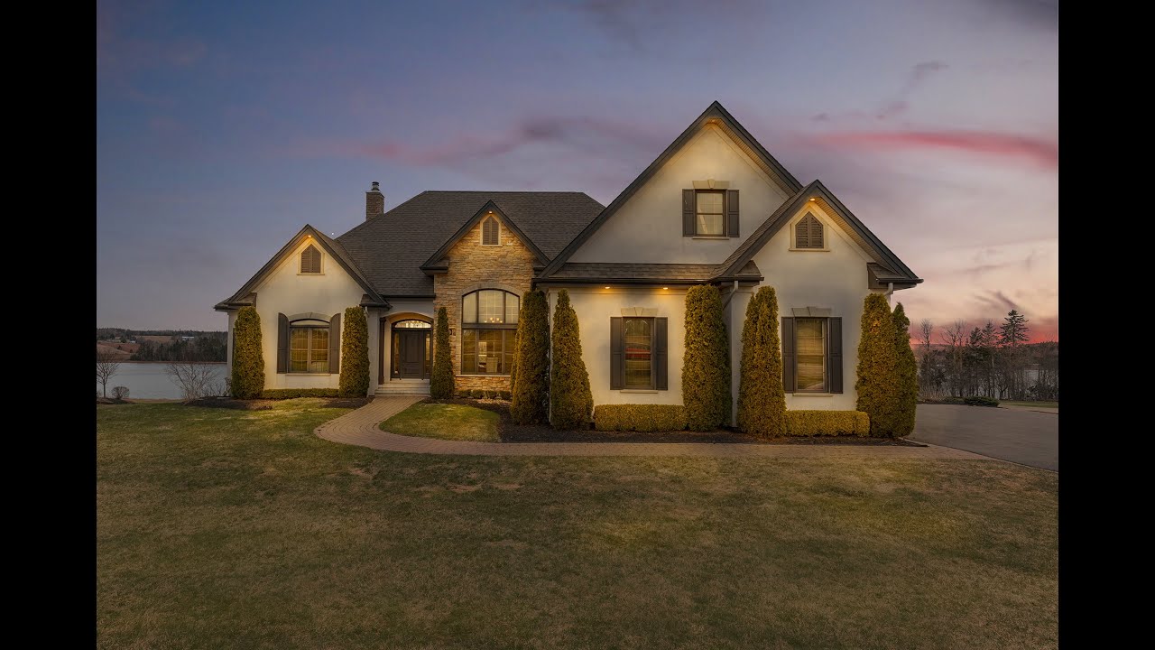 134 Alexander Drive, Clyde River | Luxury PEI Listing