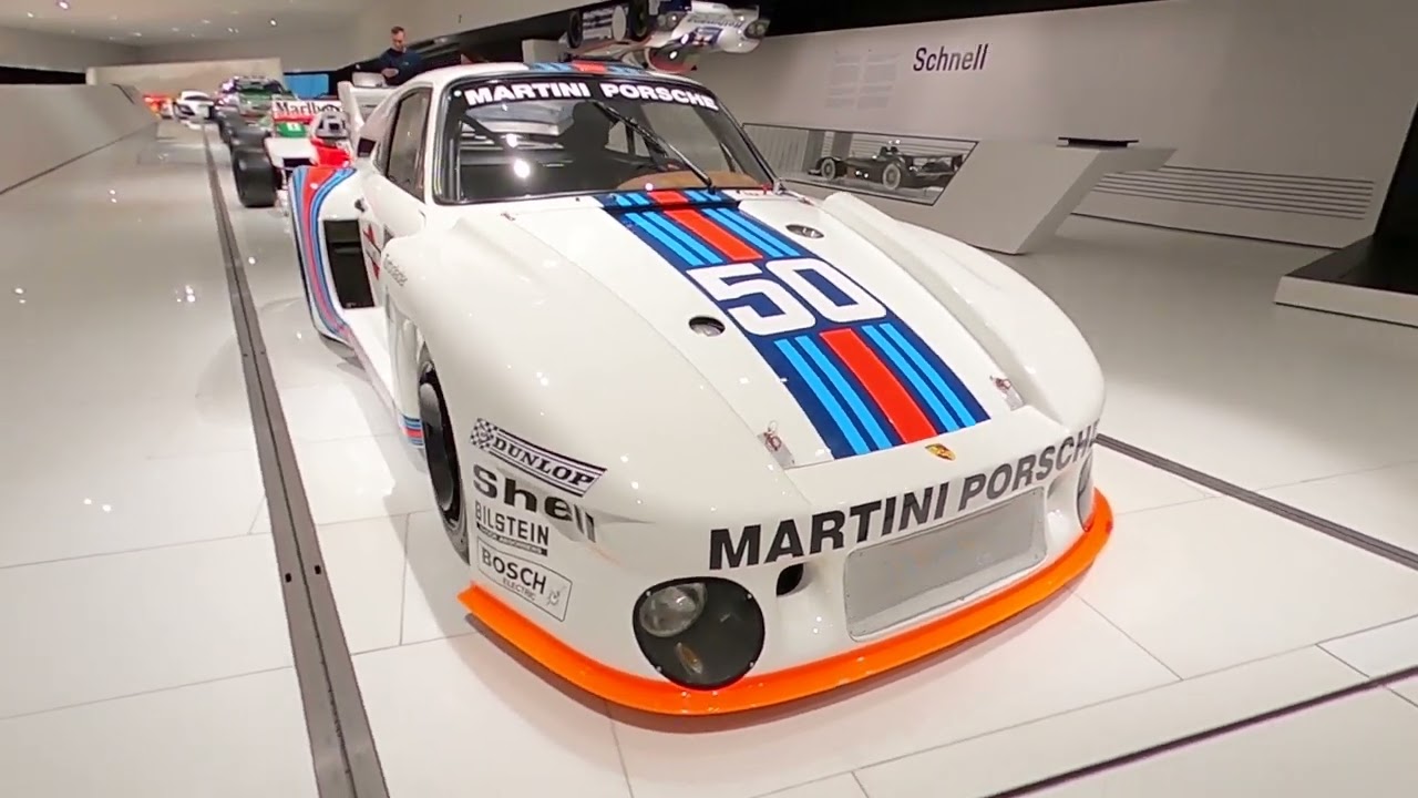 Porsche 935/77 race car