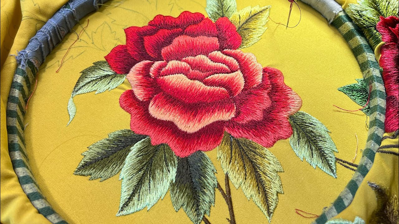 Mẫu Thêu Hoa Hồng