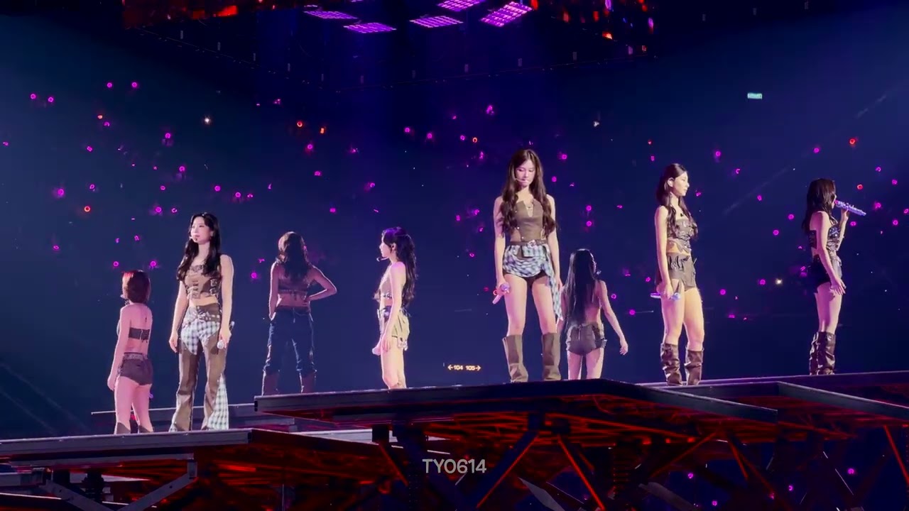 250927 TWICE - “MARS” + 