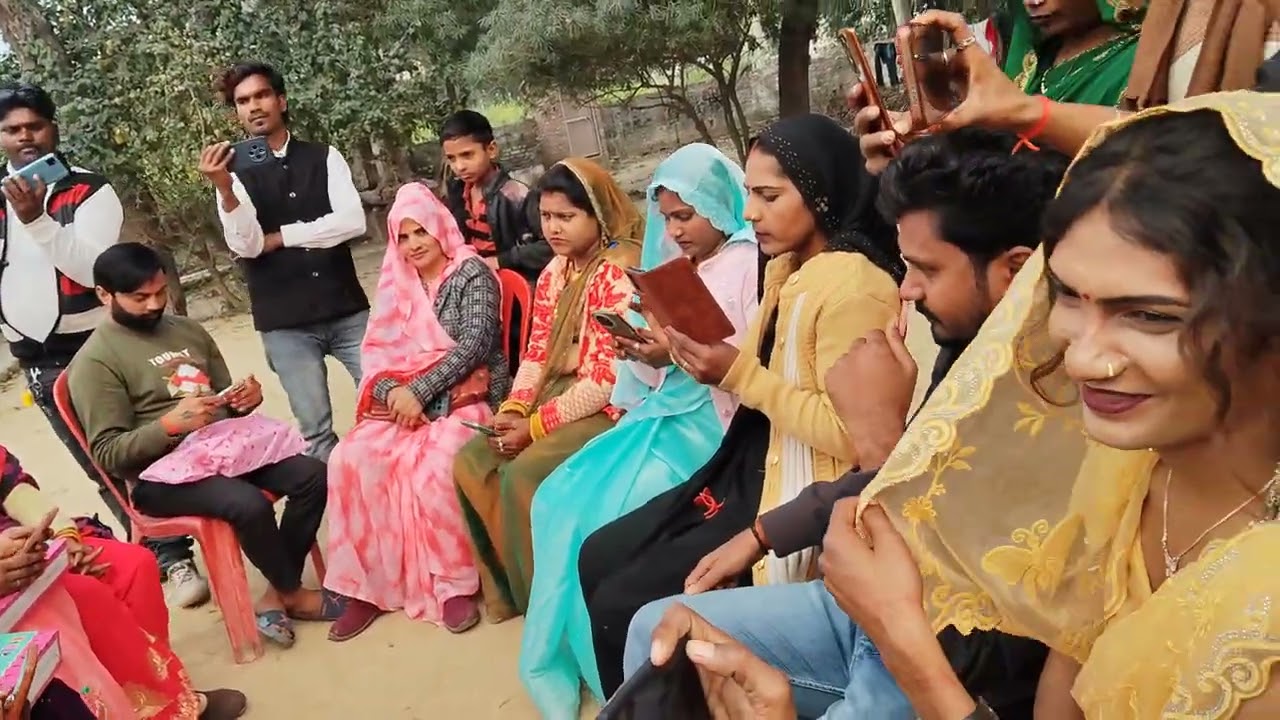 Renu didi ke bete ka birthday tha doston khushbu Rani puche ke karne ke liye blue video
