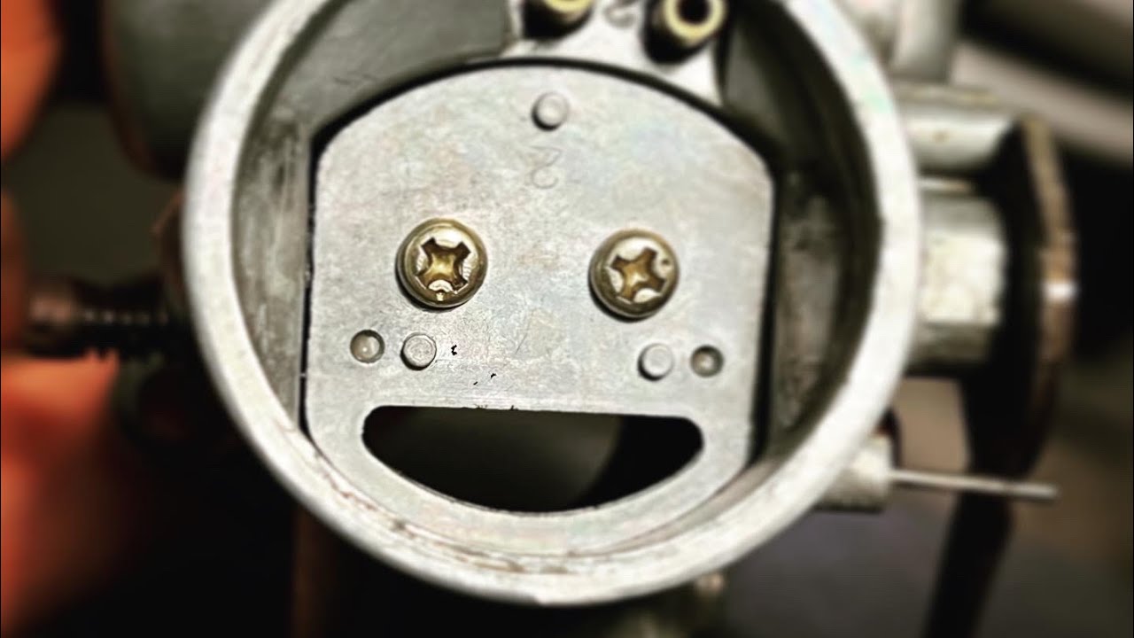 Honda CG125 carburettor clean