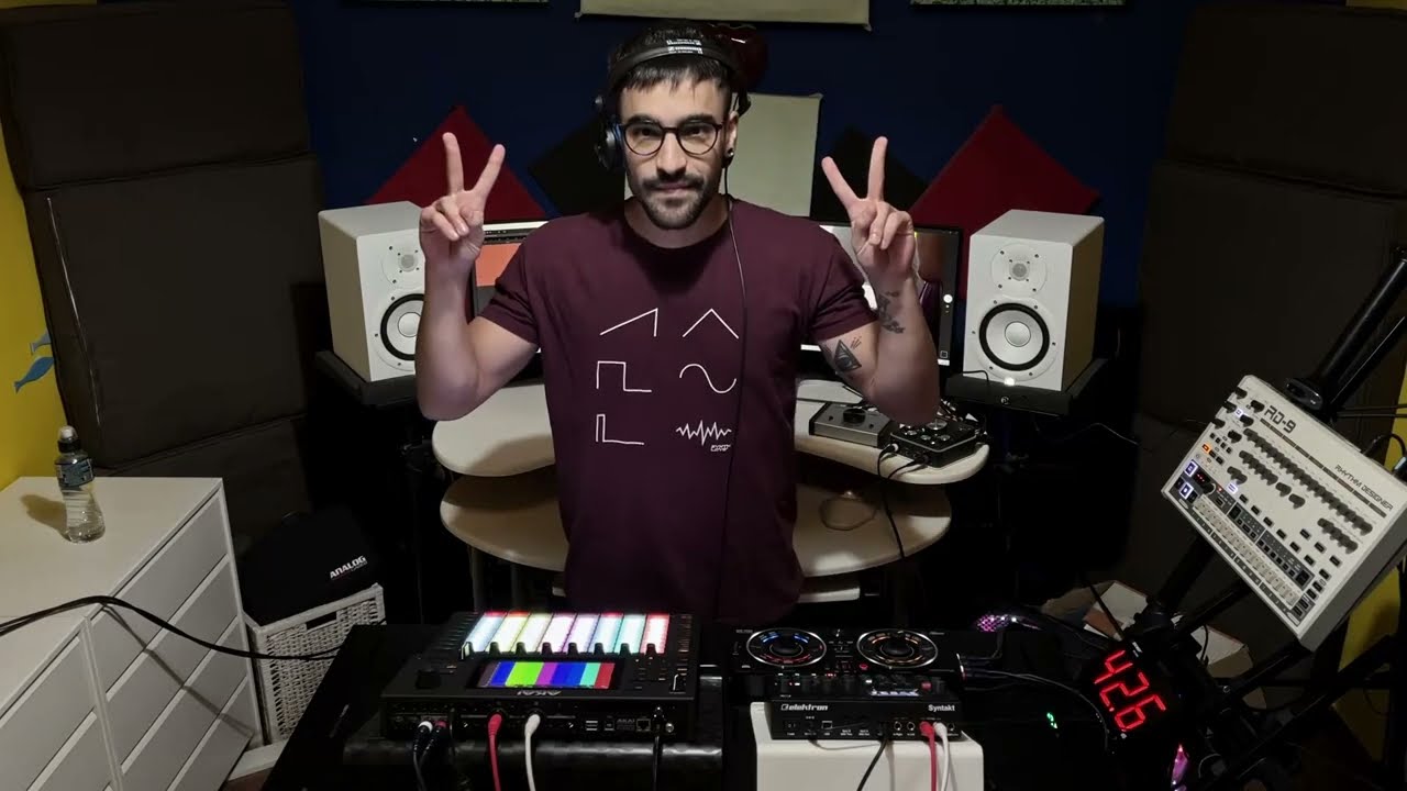 Cherryphonic - IMPROVISED TECHNO LIVE SET 2023 (Dawless Akai Force Elektron Syntakt Pioneer RMX-500)