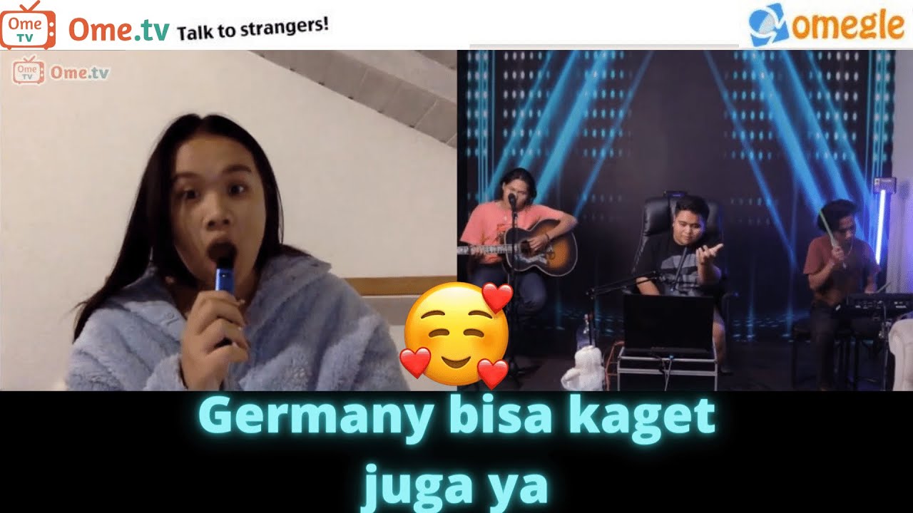 She Shock when i zoomed out the camera ! Omegle Singing Reaction