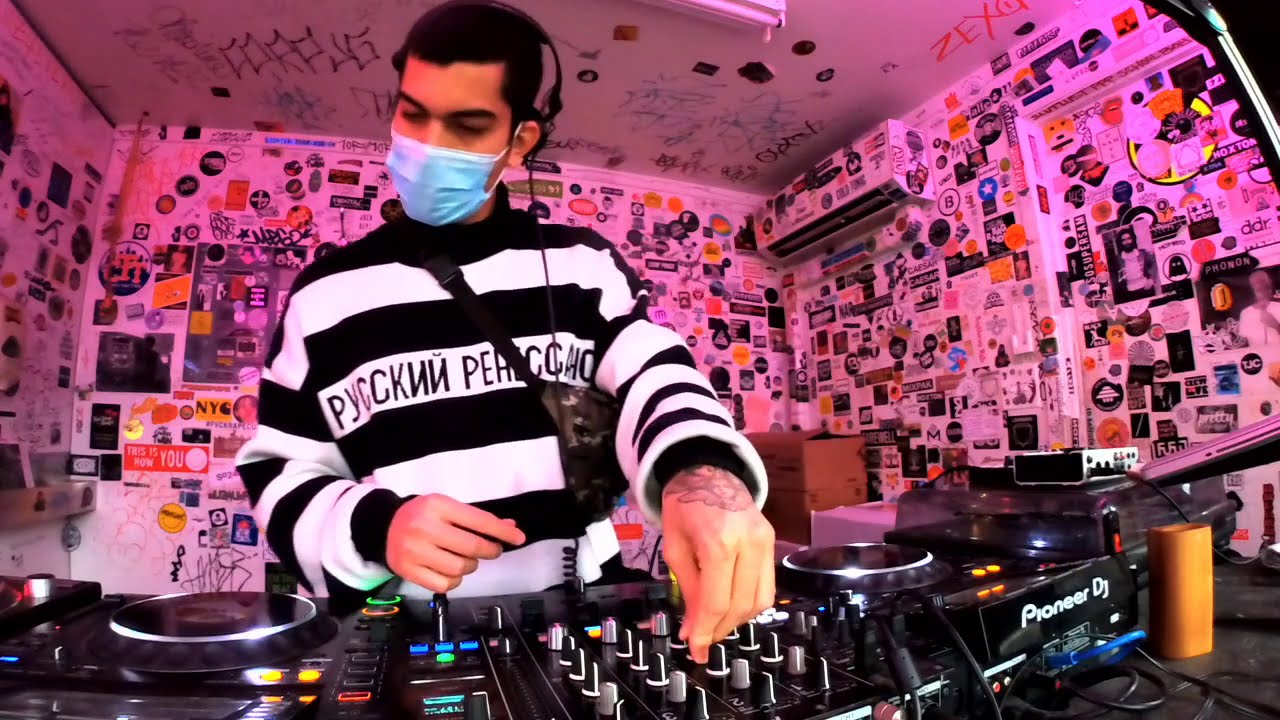 RadioRed presents Fiebre de Cabina w/ Bal&uacute;n, JWords, and Diego Hauz @ The Lot Radio (Nov 25 2020)