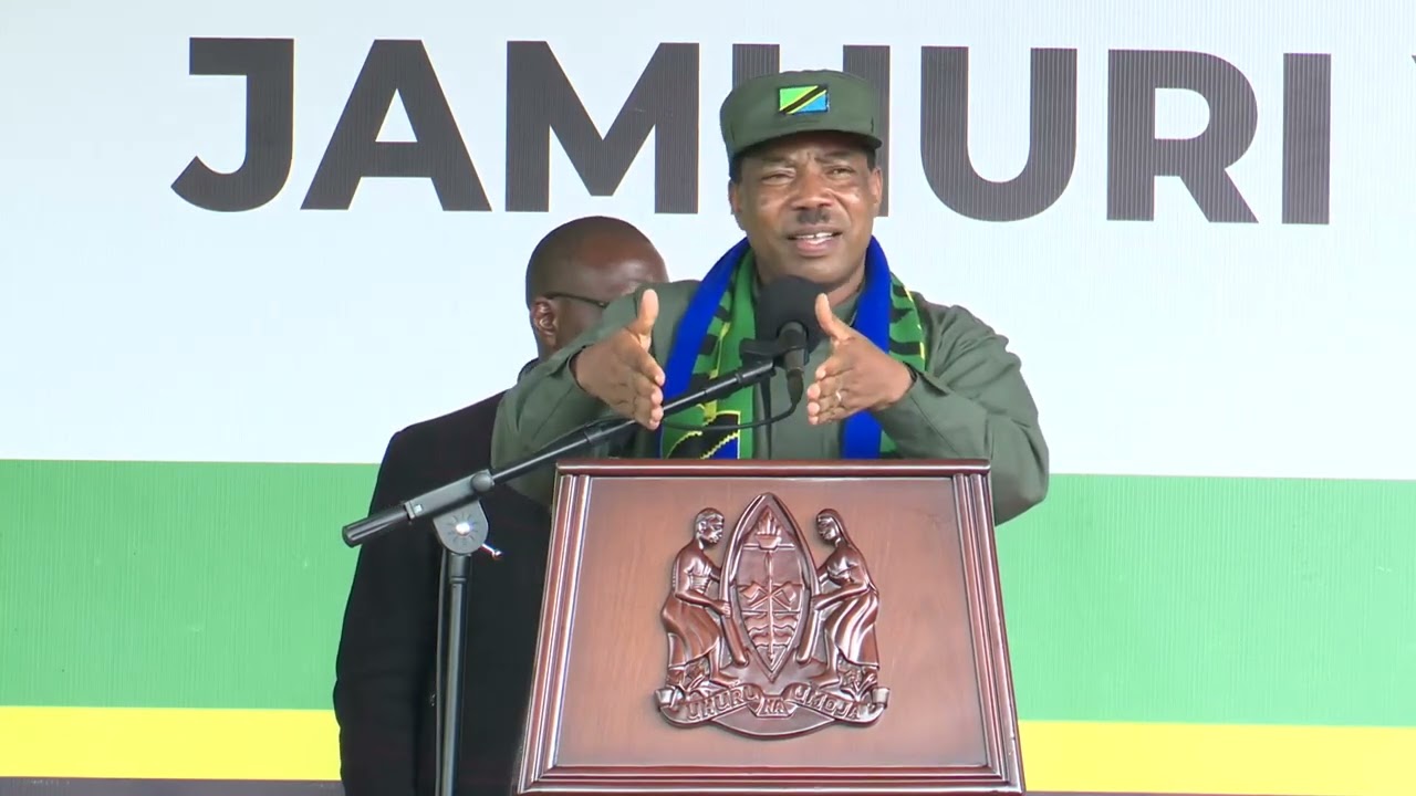 WAZIRI MKUU ASHTUKIA MCHEZO MCHAFU WA MKANDARASI, AAGIZA AKAMATWE MARA MOJA…. 