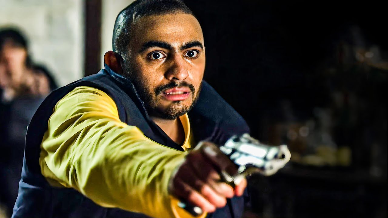 أشهر مشهد في مسلسل أدم ! | مشهد ادم والامريكي وهروبه من الشرطة
