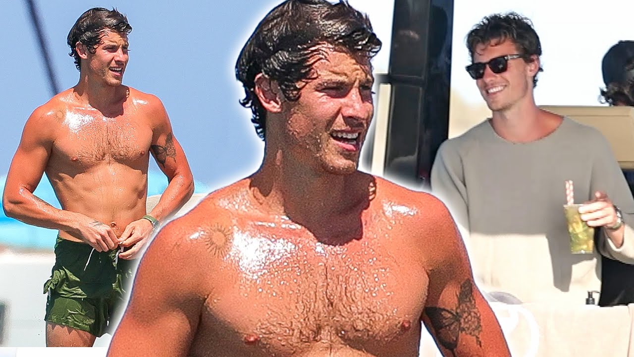 Shawn Mendes Flaunts 6-Pack Abs During Ibiza Boat Day!