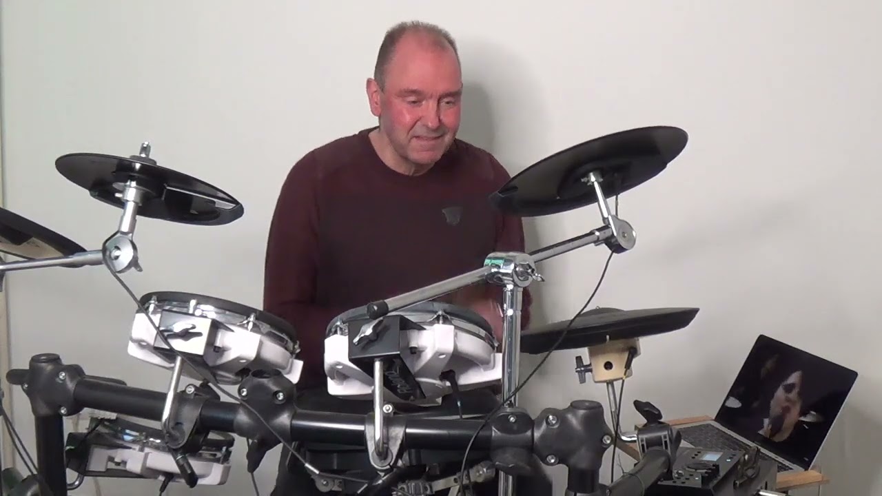 Heavy cross van Gossip ( drumcover )