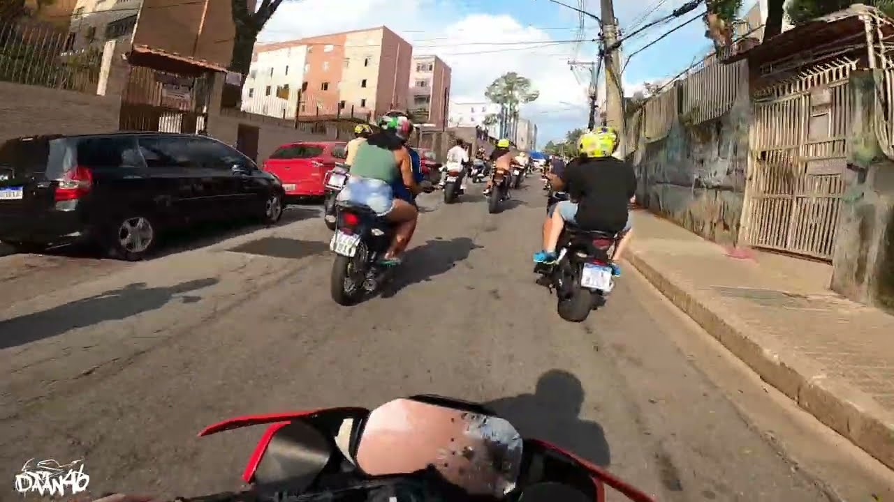 PIAO DE S1000RR NAS QUEBR4DAS (CHOQUE TAVA NA RUA)