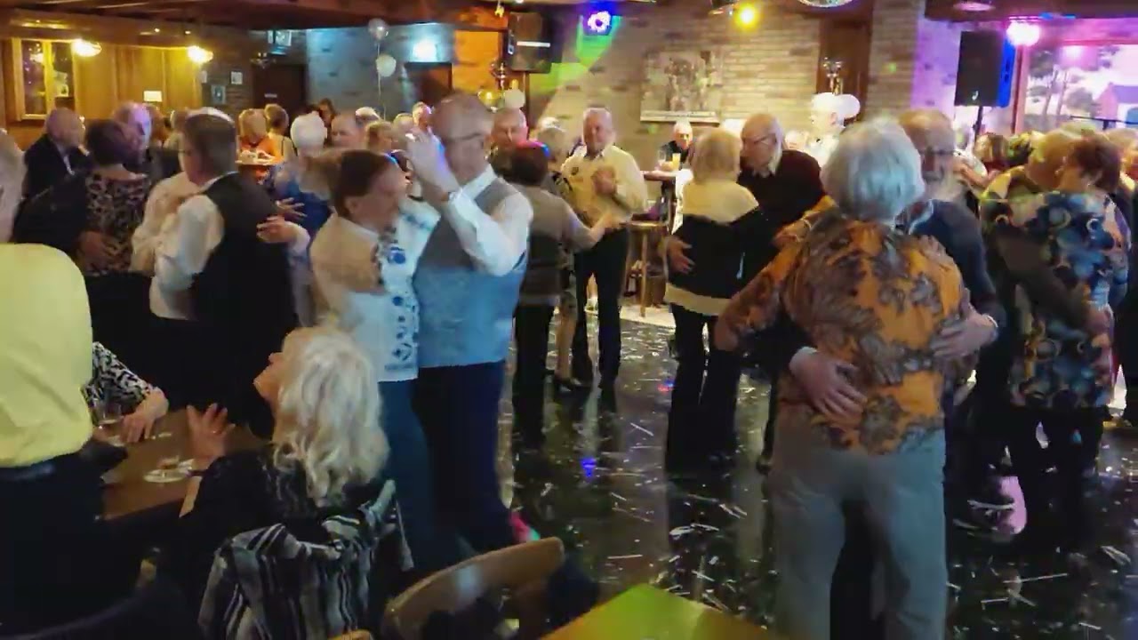 The Chiefs in Dancing Waldeslust in Posterholt 