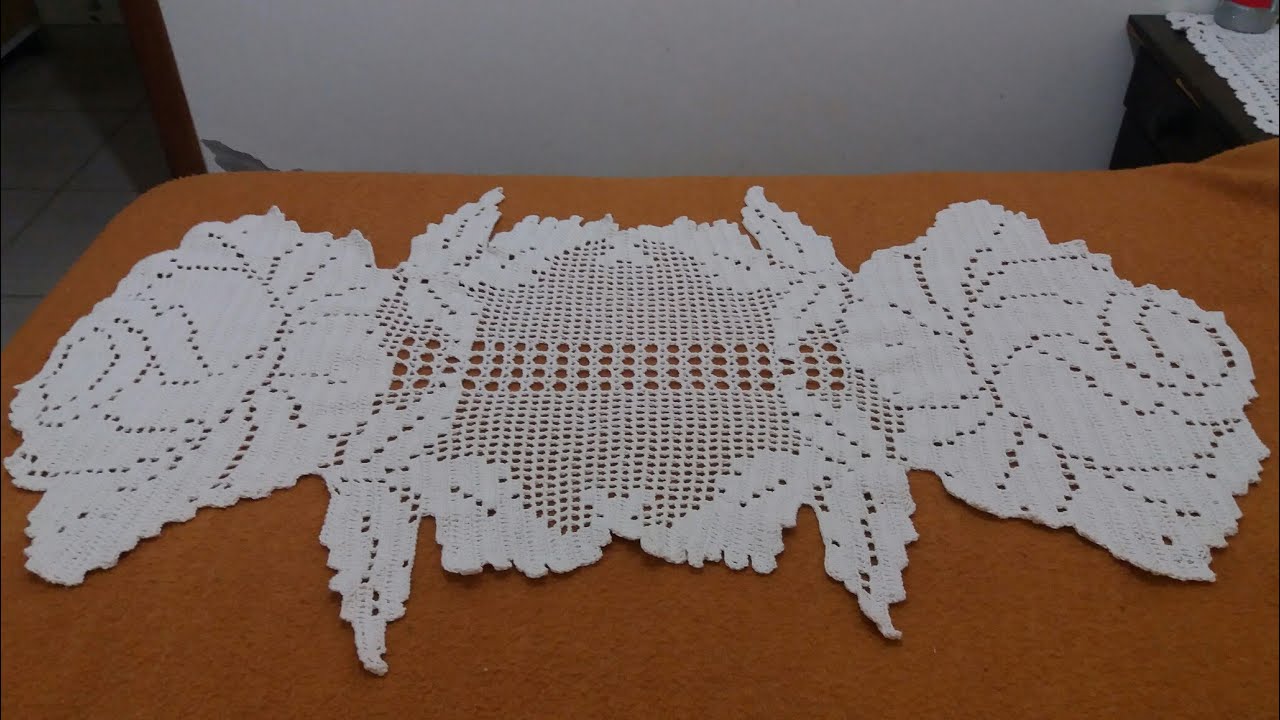 2 Rosas caminho de mesa parte 1